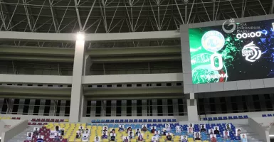 Aremania Hadir di Stadion Manahan Saat Arema FC vs Persebaya, Lho