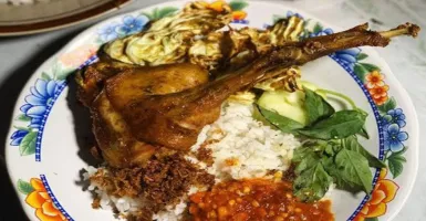 Nasi Bebek Purnama, Kuliner Legendaris, Tidak Buka Cabang