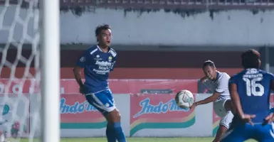 Sukses Taklukkan Persib Bandung, Arema FC Naik ke Posisi 2 Liga 1