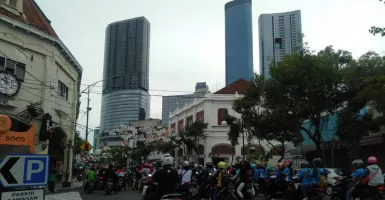 DPRD Surabaya Pelototi 51 Bangunan yang Belum Dilengkapi SLF