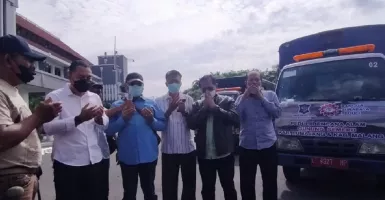 Pemkot Surabaya Kirim Sarung, Selimut Hingga Mainan ke Lumajang