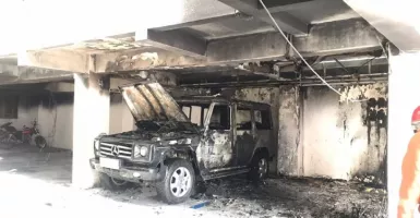 Mobil Mewah Mercedes Benz Terbakar, Pemilik Merugi Rp 600 Juta