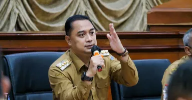 Genting, Wali Kota Surabaya Instruksikan Camat dan Lurah Waspada