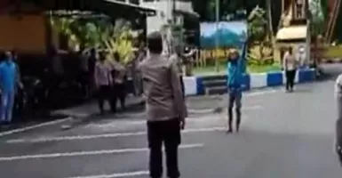 Viral Video Pria Serang Polres Lumajang, Ternyata ODGJ