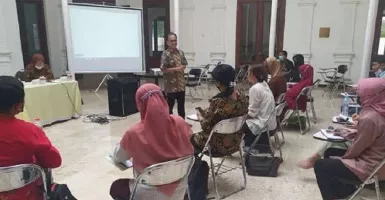 Bengkel Muda Surabaya Buka Kelas Belajar Sastra Gratis