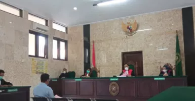 Anggota DPRD Kabupaten Tulungagung Terancam Denda Rp25 Juta