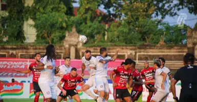 Liga 1, Bali United vs Arema FC 2-1, Singo Edan Gagal Menang