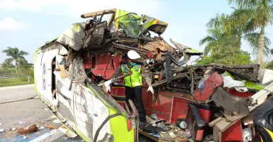 Kondisi Sopir Bus yang Terlibat Kecelakaan Maut di Tol Sumo