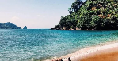 3 Keindahan Pantai Bolu-Bolu, Surga Tersembunyi di Malang