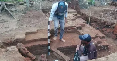 Tim Arkeologi Temukan 3 Arca di Situs Gondang Trenggalek