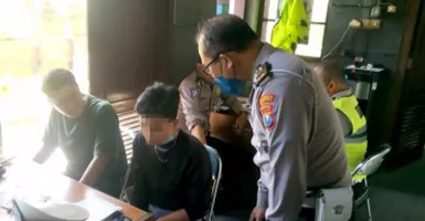 Polisi Berhasil Gagalkan Pelajar Lompat dari Jembatan di Malang