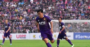 Persik vs Borneo FC, Macan Putih Takluk 1-2