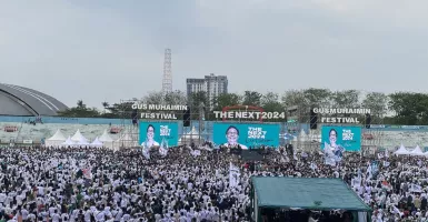 Ribuan Orang Berkumpul di GOR Delta Demi Muhaimin Iskandar