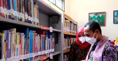 Fasilitas Perpustakaan Pintar Jambangan Surabaya Keren Banget
