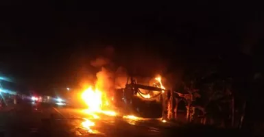 Fakta Bus Gunung Harta Terbakar di Situbondo, Diduga dari Powerbank
