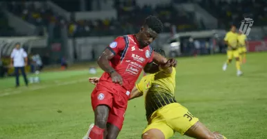 Arema FC Ditahan Barito Putera 1-1, Dedik Setiawan Penyelamat Singo Edan