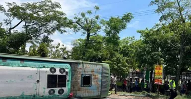 Kecelakaan Bus di Nganjuk, Diduga Sopir Hilang Kendali