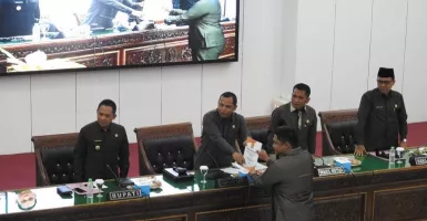 Salah Ucap Pancasila, Ketua DPRD Lumajang Mundur dari Jabatannya