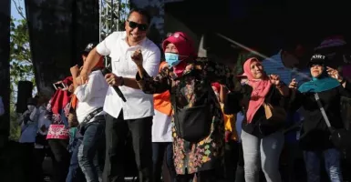 Pemkot Surabaya Sukses Buat Dagangan UMKM Ludes di Romokalisari Adventure Land