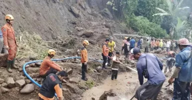 3 Hari Pencarian, BPBD Kabupaten Malang Temukan Korban Longsor Meninggal Dunia