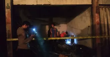 Ludes, 3 Toko di Pasar Bandung Tulungagung Terbakar