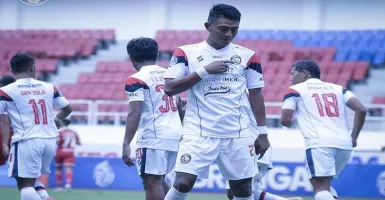 Javier Roca Puji Setinggi Langit Dedik Setiawan, Pahlawan Arema FC