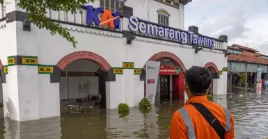 Imbas Banjir di Semarang, 7 Kereta Api Terlambat Masuk ke Surabaya