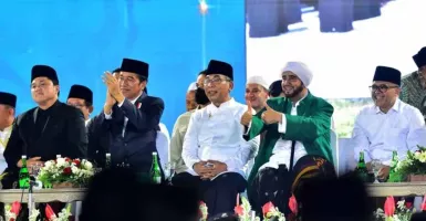 8 Tahun Tak Bertemu, Presiden Jokowi Kembali Bersapa Habib Syech