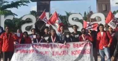 Mahasiswa Probolinggo Tolak Usul Kades Jabat 9 Tahun, Rawan KKN