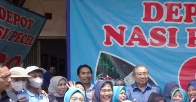 SBY Singgah di Madiun Nikmati Nasi Pecel di Depot 99