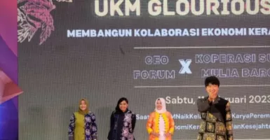 Pakai Batik Karya UMKM Surabaya, Melvin Tenggara Pujian Setinggi Langit