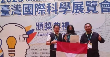 Inovasi Ekstrak Kelor Antar Siswi SMAN 5 Surabaya Juara Sains di Taiwan