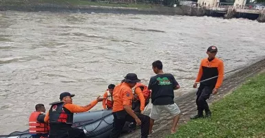 Korban Terseret Sungai Jagir Surabaya Belum Ketemu, Pencarian Dilanjutkan Hari Ini