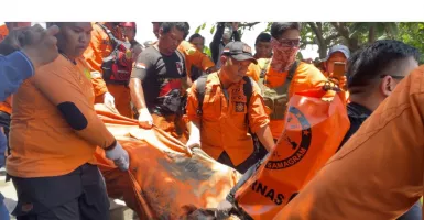 Dicari Karena Tak Pulang, Sekuriti Terseret Arus Sungai Jagir Surabaya