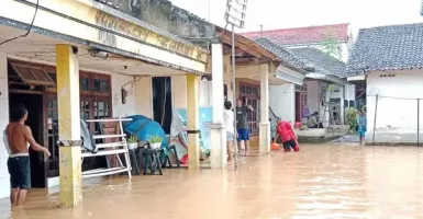 Hujan Lebat, 3 Kecamatan di Jember Banjir, Termasuk Rumah Bupati Hendy