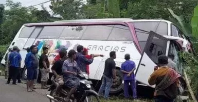 Kronologi Bus Rombongan Pelajar Kecelakaan Beruntun di Lumbang Probolinggo