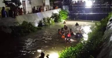 Kronologi Bocah Meninggal Terseret Arus Sungai di Surabaya