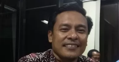 Ketua Fraksi Golkar Surabaya Sindir Distributor Alkes, Jleb!