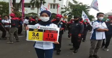 Penerapan UMP Jadi Tuntutan Buruh ke Gubernur Jawa Timur