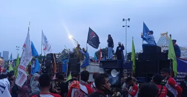 Buruh Demo Lagi di Surabaya, Waspada Macet, Berikut Rutenya