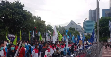 Aksi Demo Lanjut, Buruh Berharap Gubernur Merenung