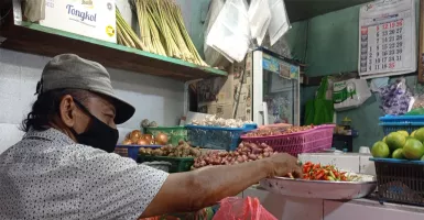 Harga Cabai di Surabaya Semakin Pedas, Pedagang Pusing