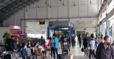 Terminal Purabaya Mulai Dipadati Pemudik, 3 Hari Jelang Idulfitri