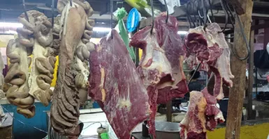 Bukan PMK, Pedagang Daging di Surabaya Justru Khawatirkan Hal ini