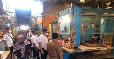 Penjualan Daging Kena Imbas Wabah PMK, Pedagang Pusing