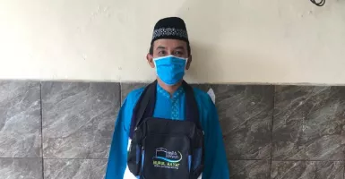 Berangkat Haji dari Tabungan Berdagang Sosis Solo