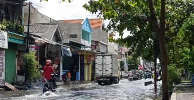 Cuaca Jawa Timur Hari ini, BMKG Keluarkan Alarm Penting