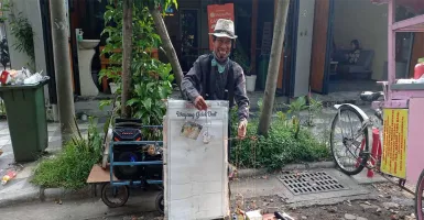 Muji Santoso Seniman Jalanan Surabaya, Sukses Curi Warga di CFD