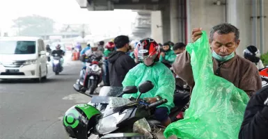 Cuaca Jawa Timur Hari Ini, BMKG Juanda Peringatkan Hujan Mulai Siang, Siapkan Payung