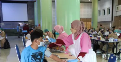 UII Yogyakarta Gelar Vaksinasi Massal Untuk Mahasiswa dan Warga